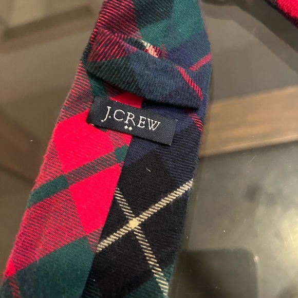 J crew Christmas tie - Picture 2 of 2